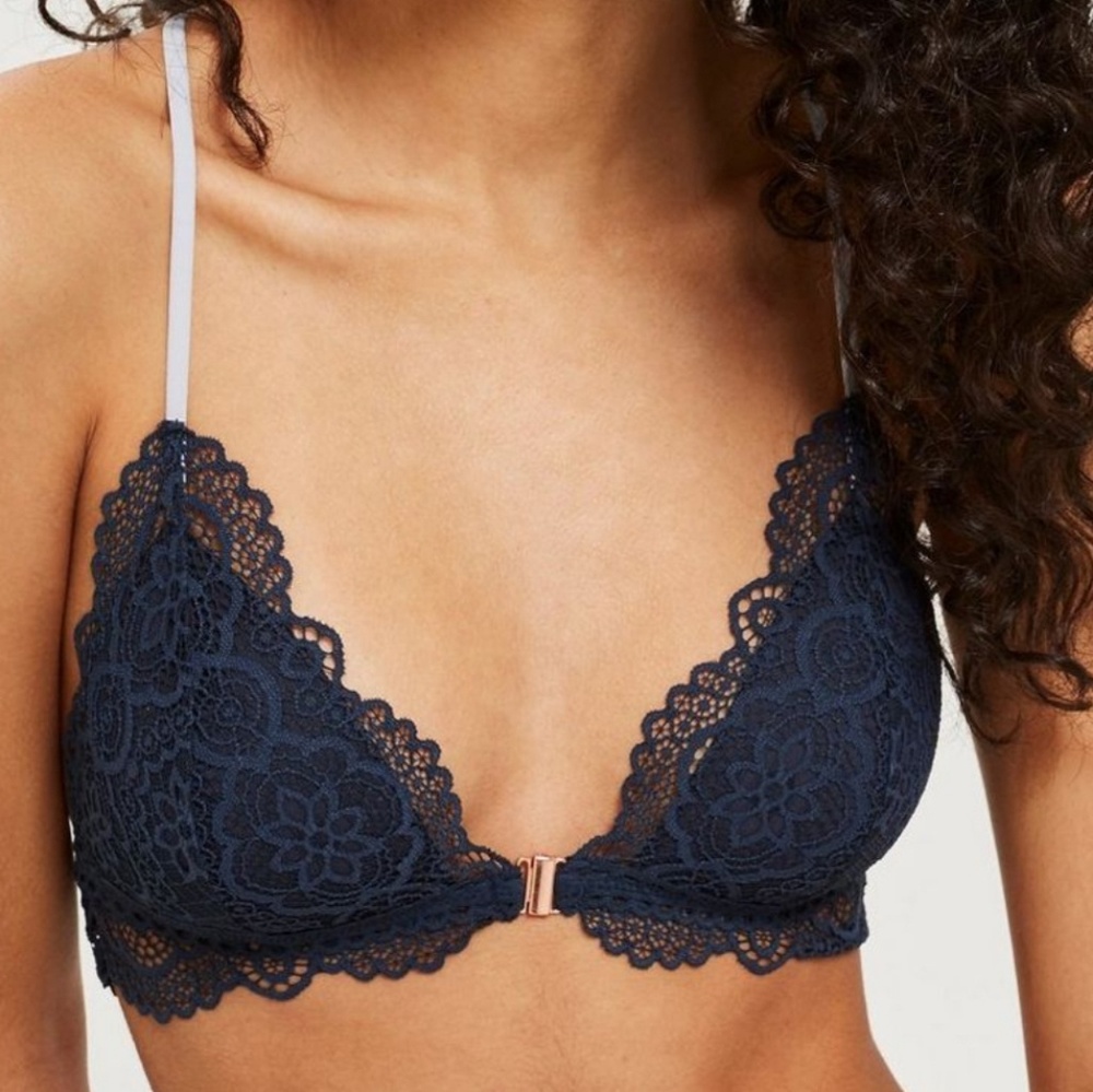 NIB! 🌊Topshop Padded Lace Bralette